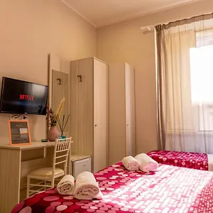 Guest house Ferrovia, Naples