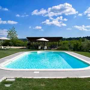 poggio-degli-olivi-saturnia.it-tuscanyhotel.com/